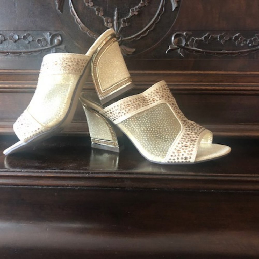 Fancy gold sandals